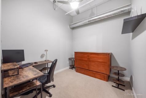 565 West Quincy Street Chicago IL 60661