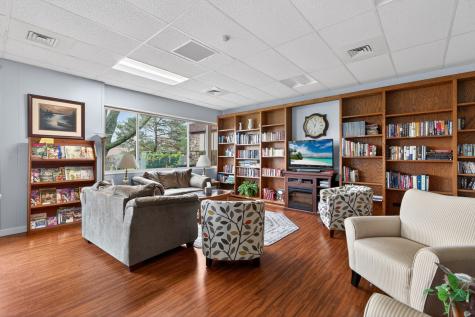 7225 Oxford Circle Fox Lake IL 60020