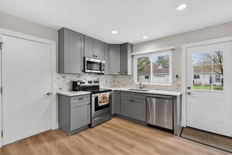7225 Oxford Circle Fox Lake IL 60020