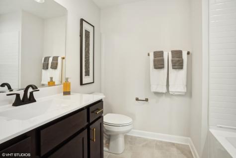 272 Masters Drive Addison IL 60101