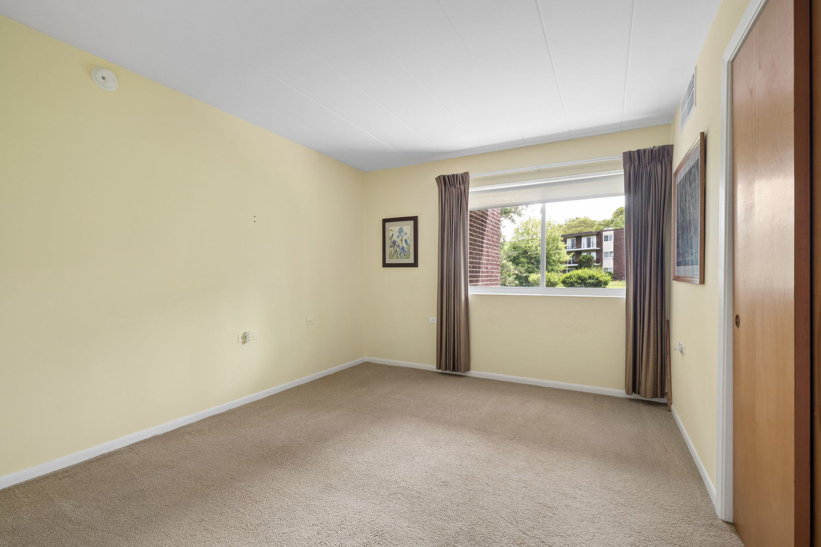 5300 Walnut Avenue Downers Grove IL 60515