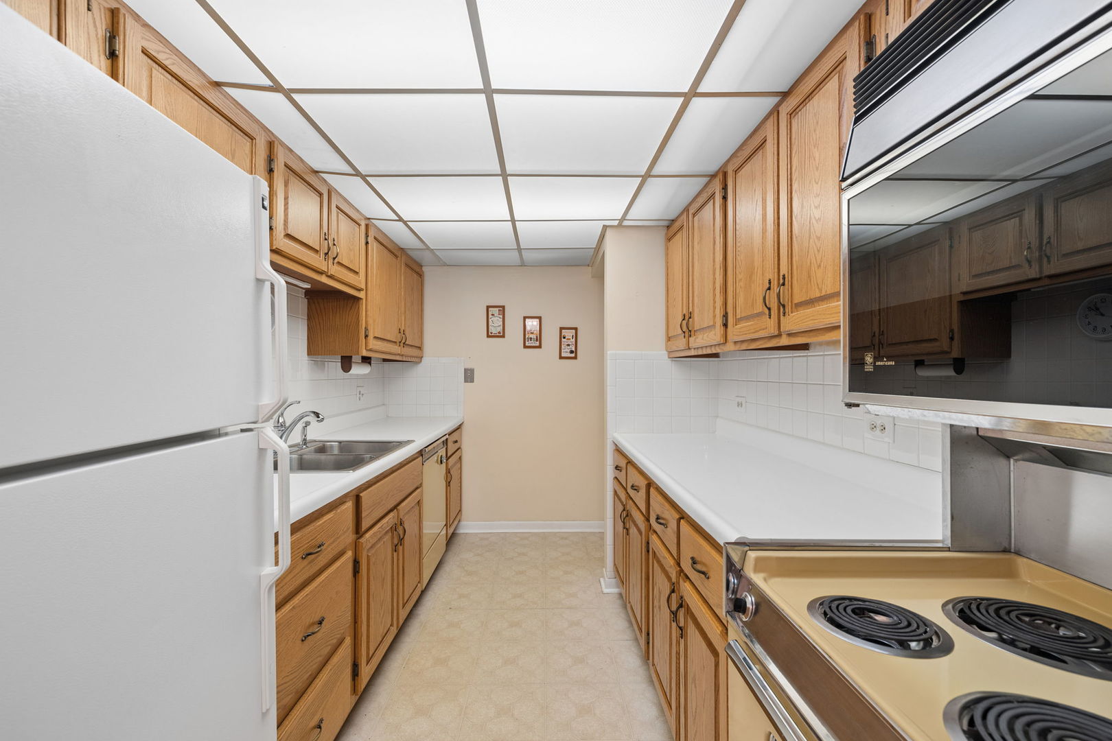 5300 Walnut Avenue Downers Grove IL 60515