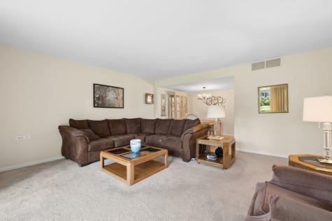 5300 Walnut Avenue Downers Grove IL 60515