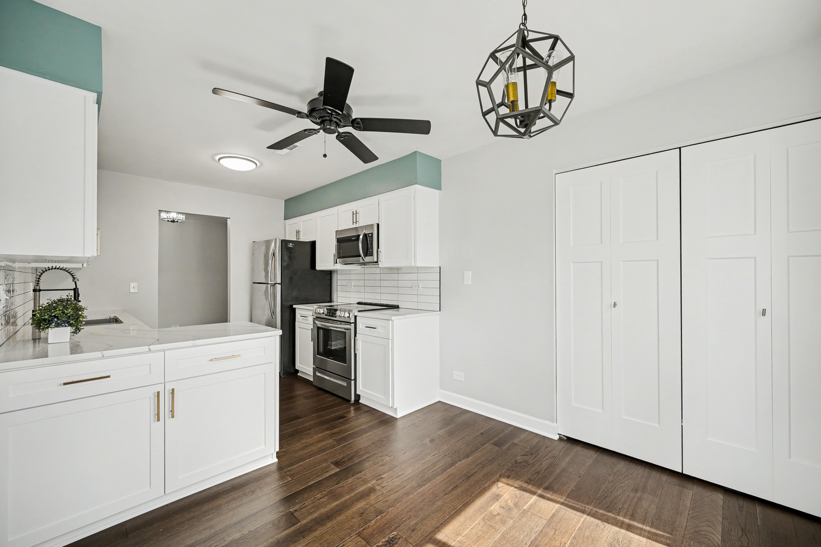 27W685 Grasmere Drive Winfield IL 60190