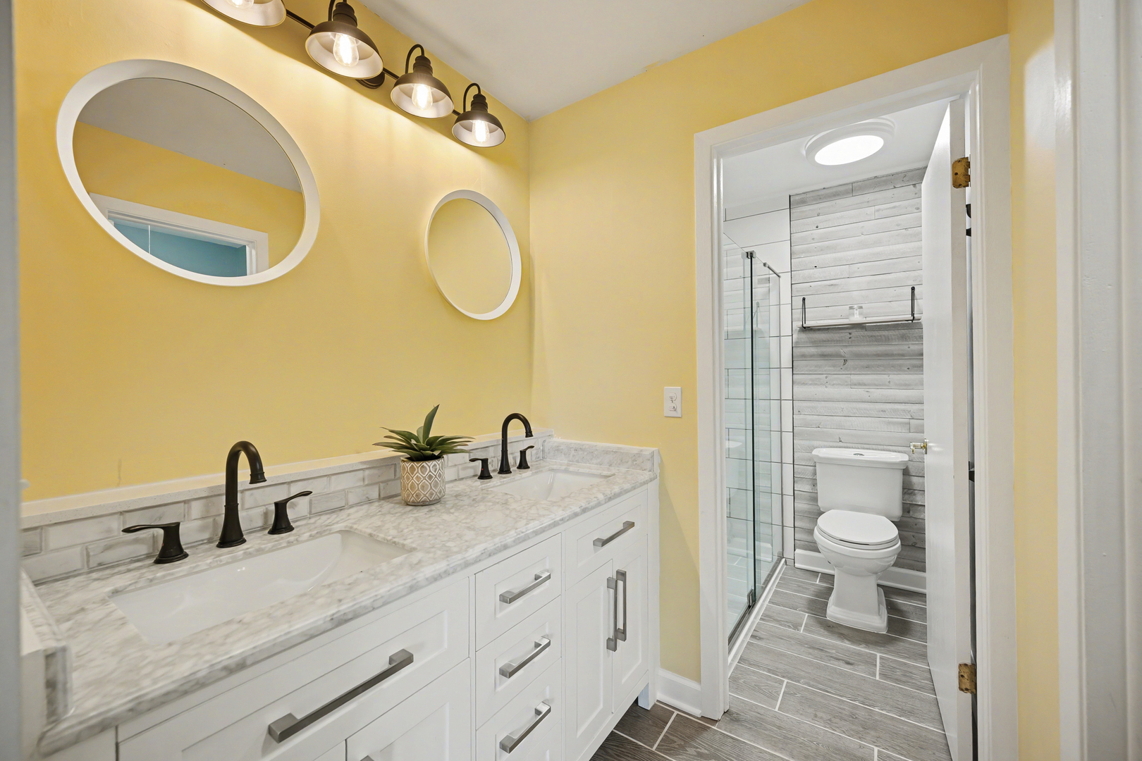27W685 Grasmere Drive Winfield IL 60190