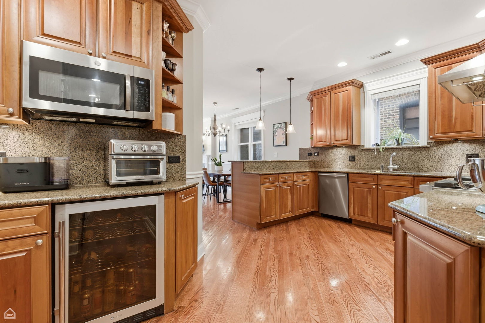 3504 North Fremont Street Chicago IL 60657