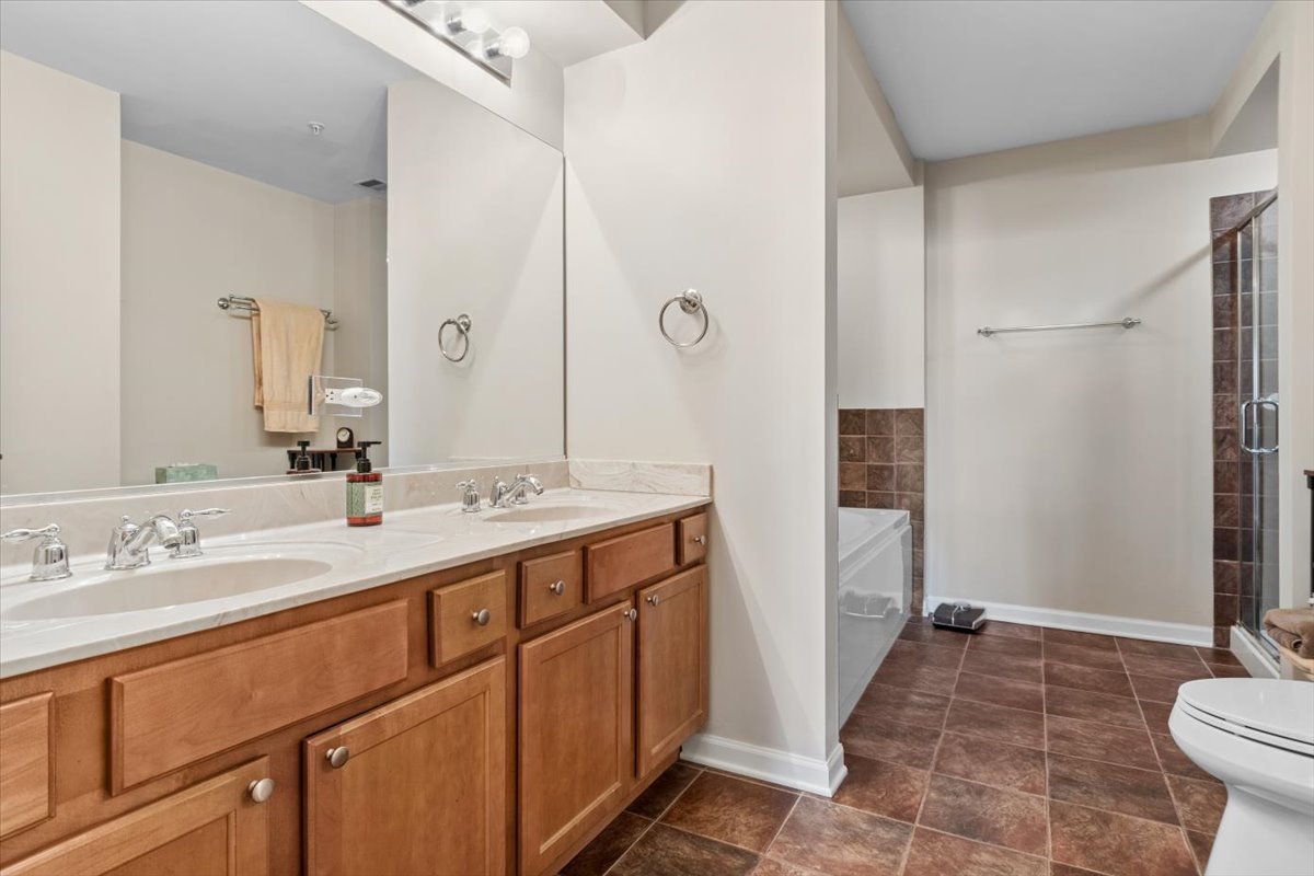6420 Double Eagle Drive Woodridge IL 60517