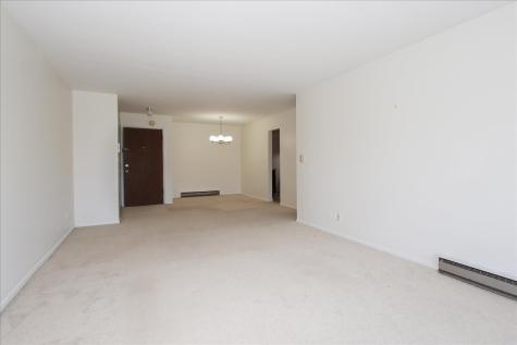 834 East Old Willow Road Prospect Heights IL 60070