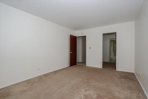 834 East Old Willow Road Prospect Heights IL 60070