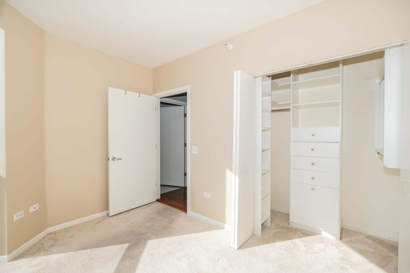 645 North Kingsbury Street Chicago IL 60654