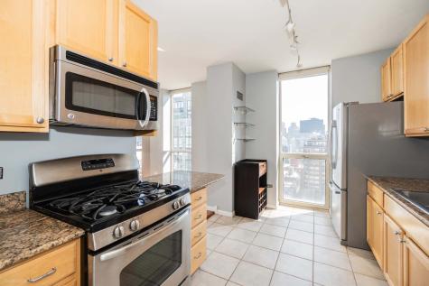 645 North Kingsbury Street Chicago IL 60654