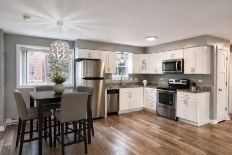6910 West 109th Street Worth IL 60482