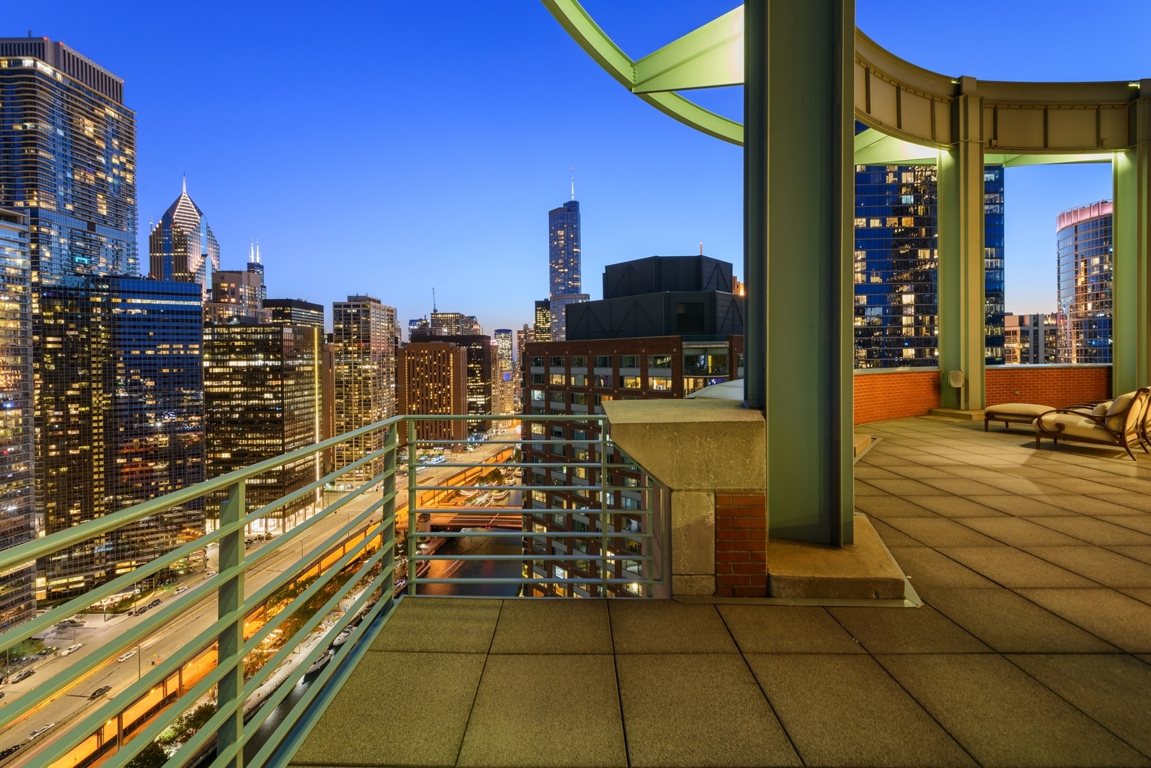 415 East North Water Street Chicago IL 60611