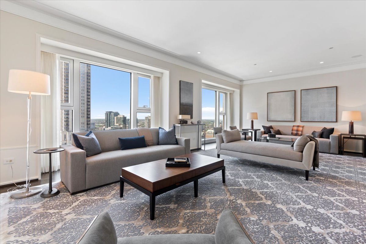 77 East Walton Street Chicago IL 60611