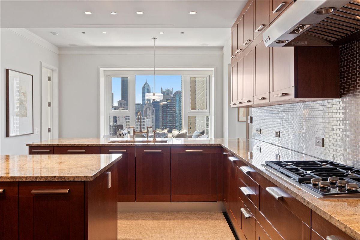 77 East Walton Street Chicago IL 60611