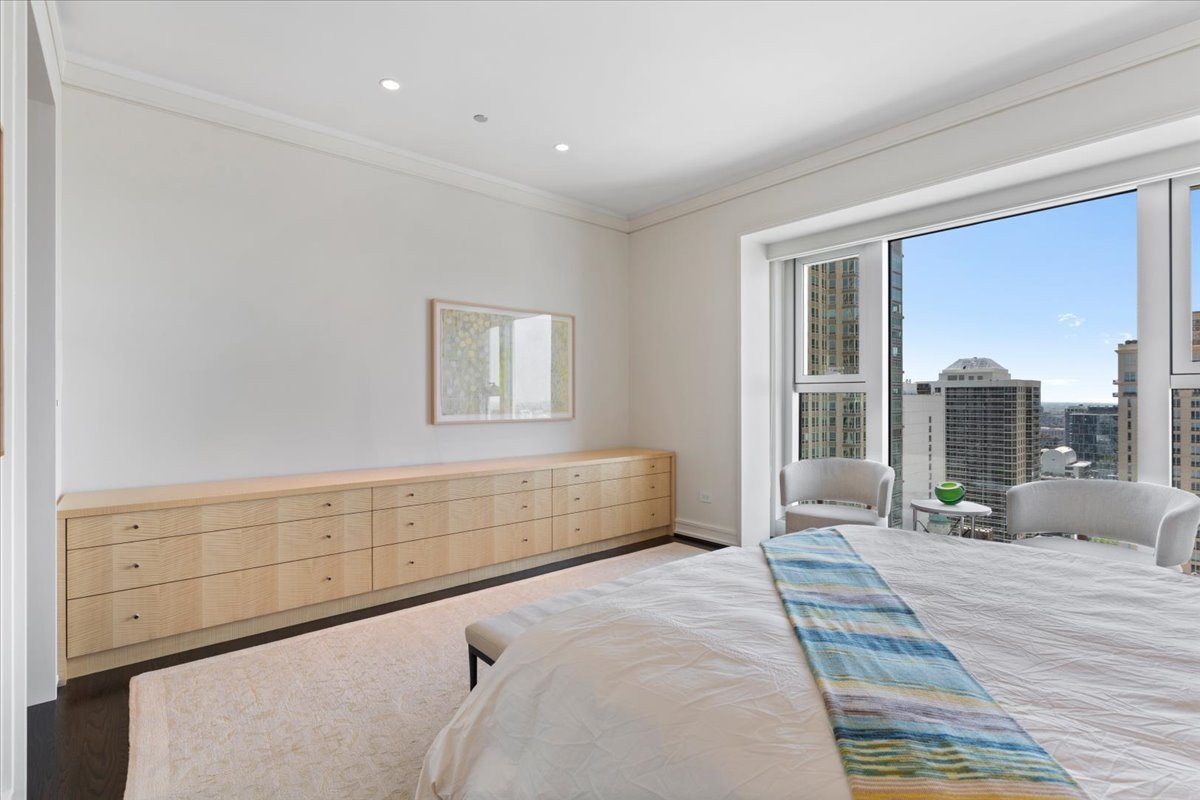77 East Walton Street Chicago IL 60611