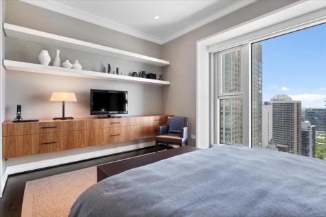 77 East Walton Street Chicago IL 60611