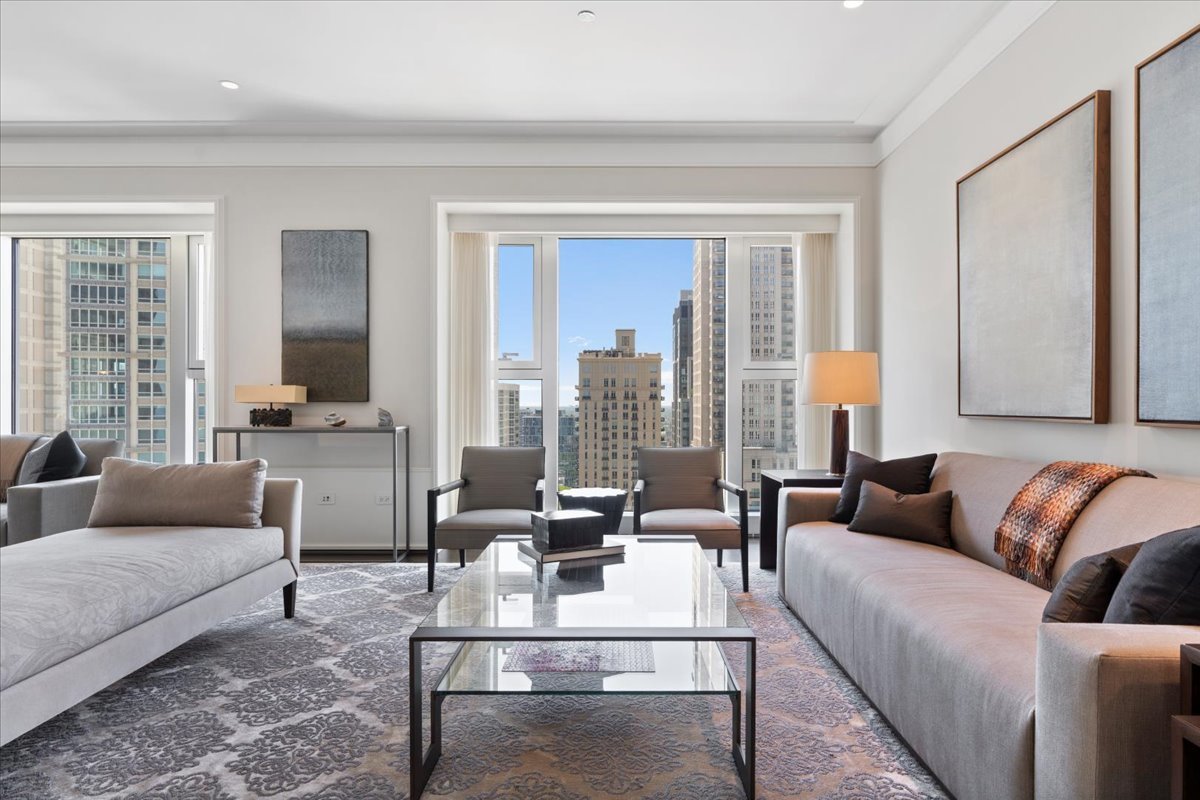 77 East Walton Street Chicago IL 60611
