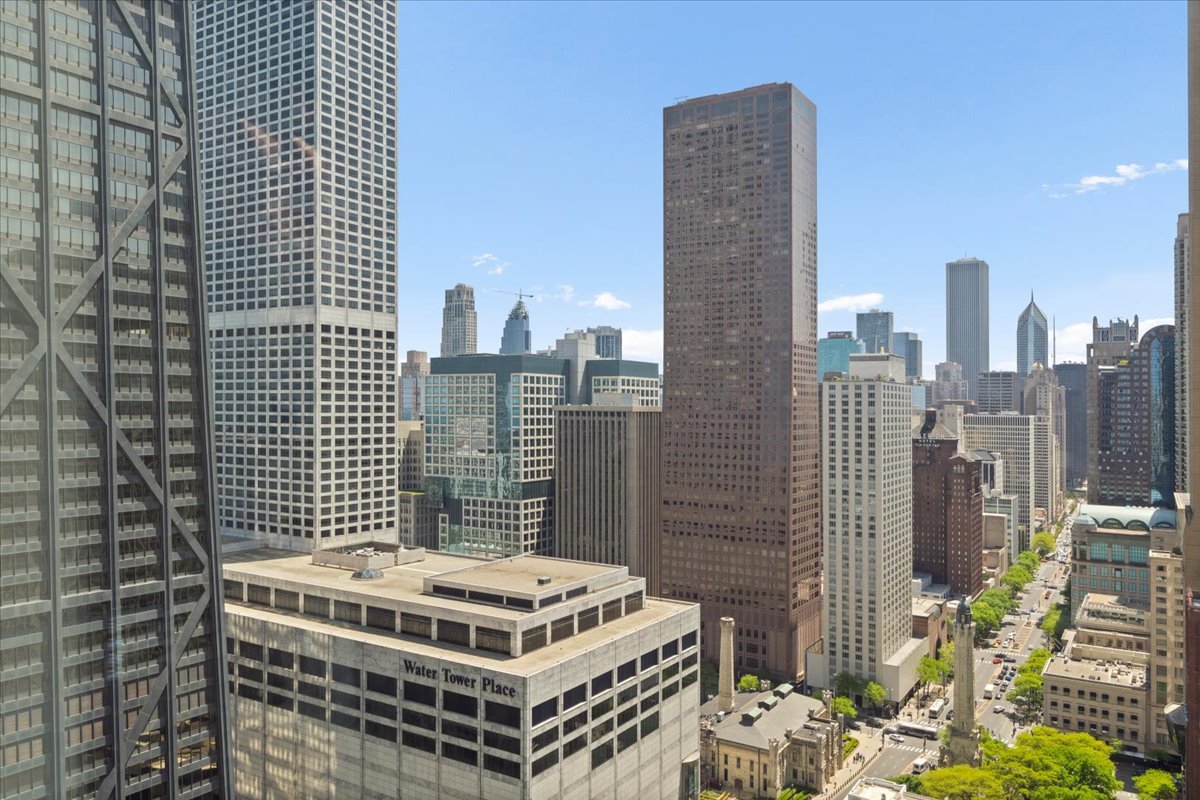 77 East Walton Street Chicago IL 60611