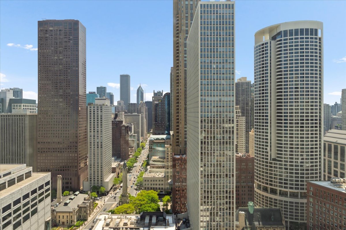 77 East Walton Street Chicago IL 60611