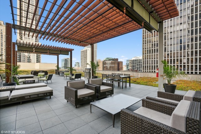 77 East Walton Street Chicago IL 60611
