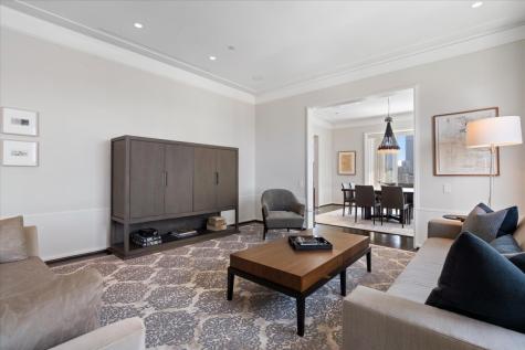 77 East Walton Street Chicago IL 60611