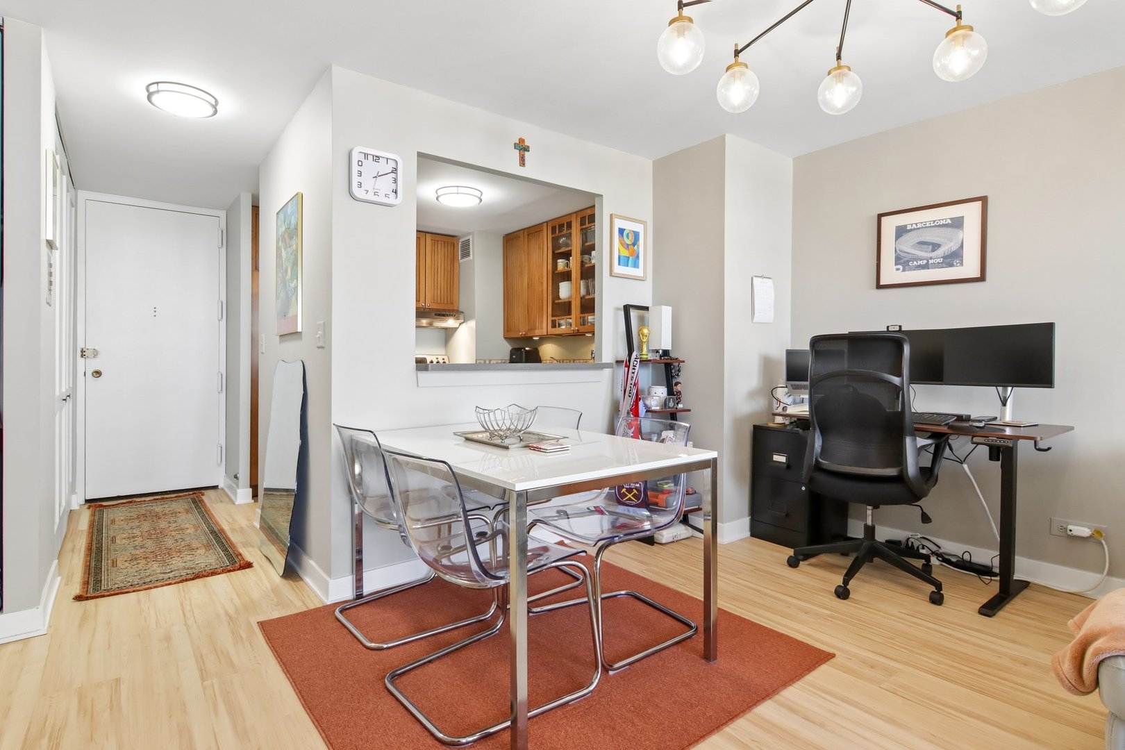 1636 North Wells Street Chicago IL 60614