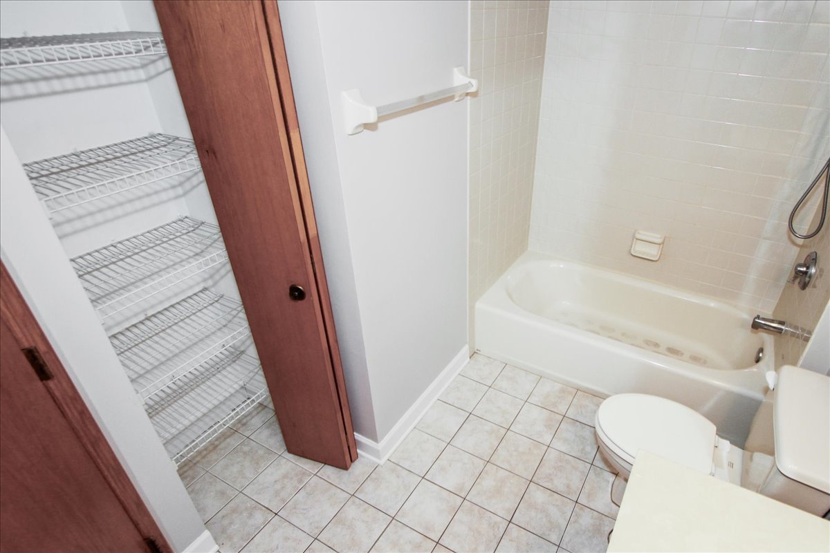 212 West Saint Charles Road Lombard IL 60148