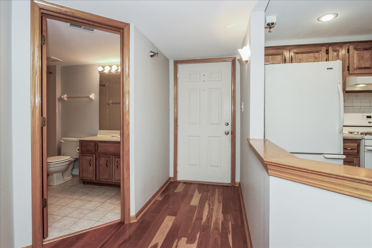 212 West Saint Charles Road Lombard IL 60148