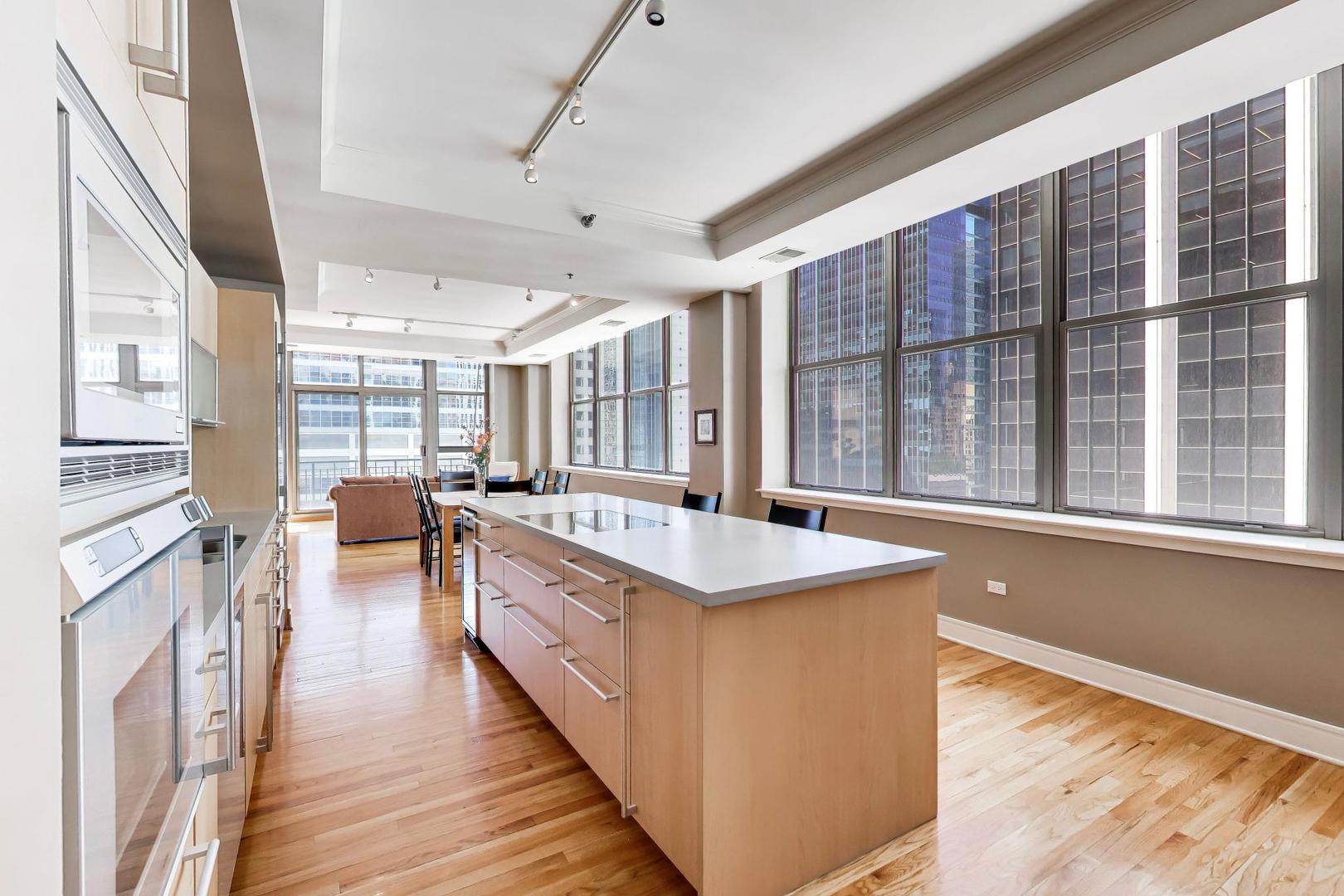 212 West Washington Street Chicago IL 60606