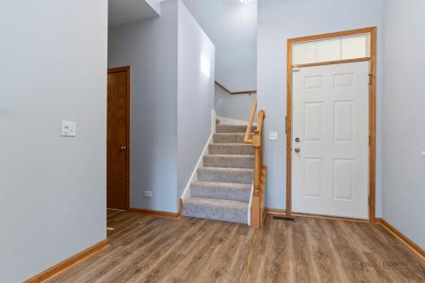 378 Bay Tree Circle Vernon Hills IL 60061