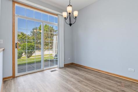 378 Bay Tree Circle Vernon Hills IL 60061