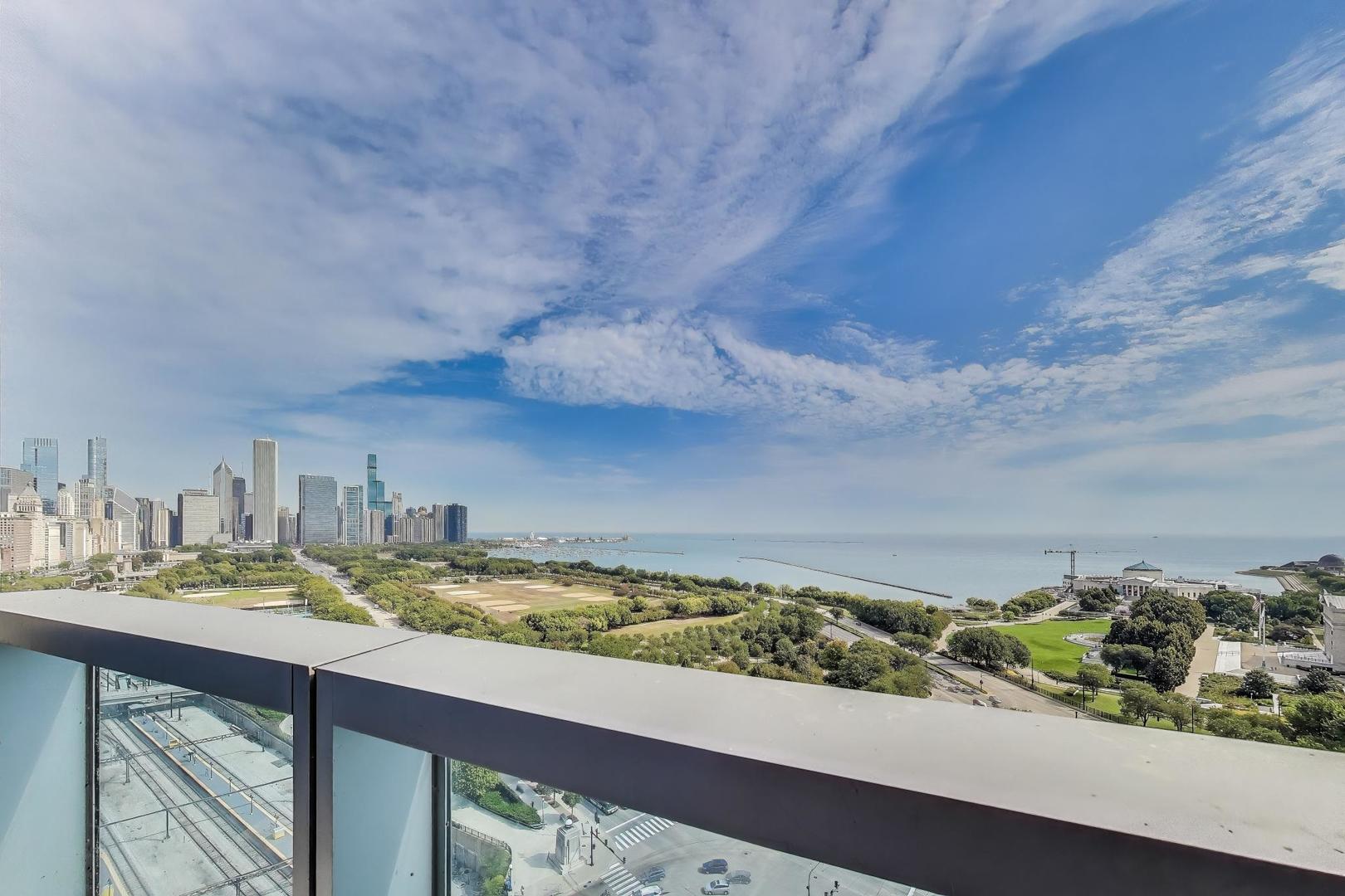 1211 South Prairie Avenue Chicago IL 60605