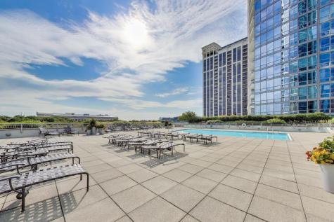 1211 South Prairie Avenue Chicago IL 60605