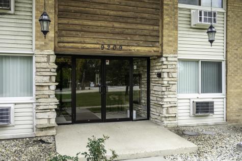9209 Potter Road Des Plaines IL 60016