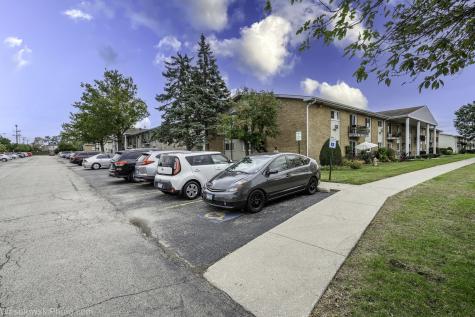 9209 Potter Road Des Plaines IL 60016