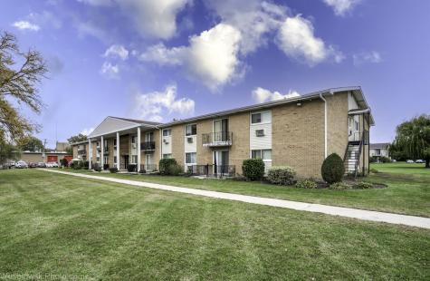9209 Potter Road Des Plaines IL 60016