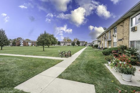 9209 Potter Road Des Plaines IL 60016