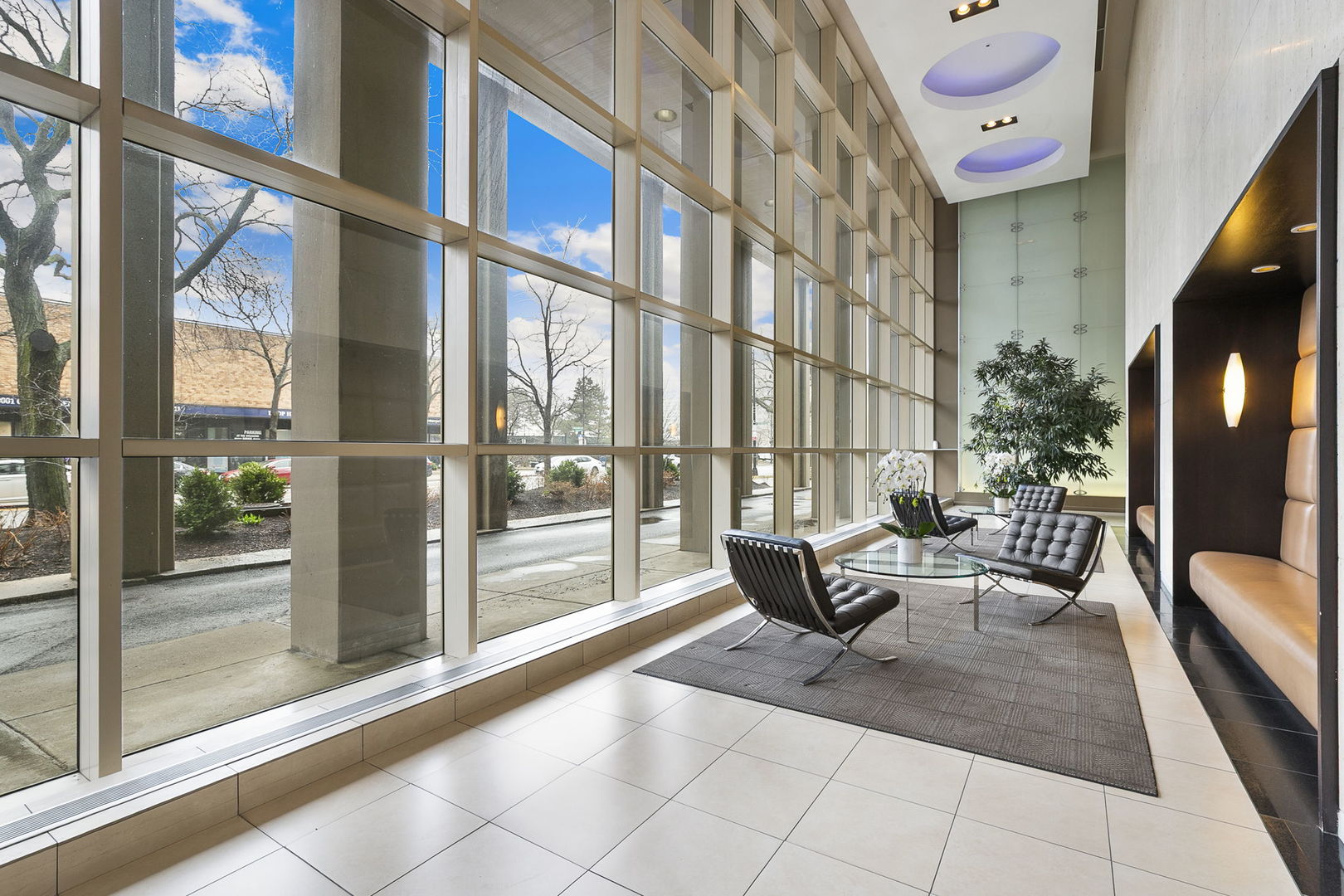 5320 North Sheridan Road Chicago IL 60640