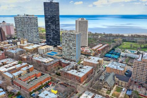 5320 North Sheridan Road Chicago IL 60640