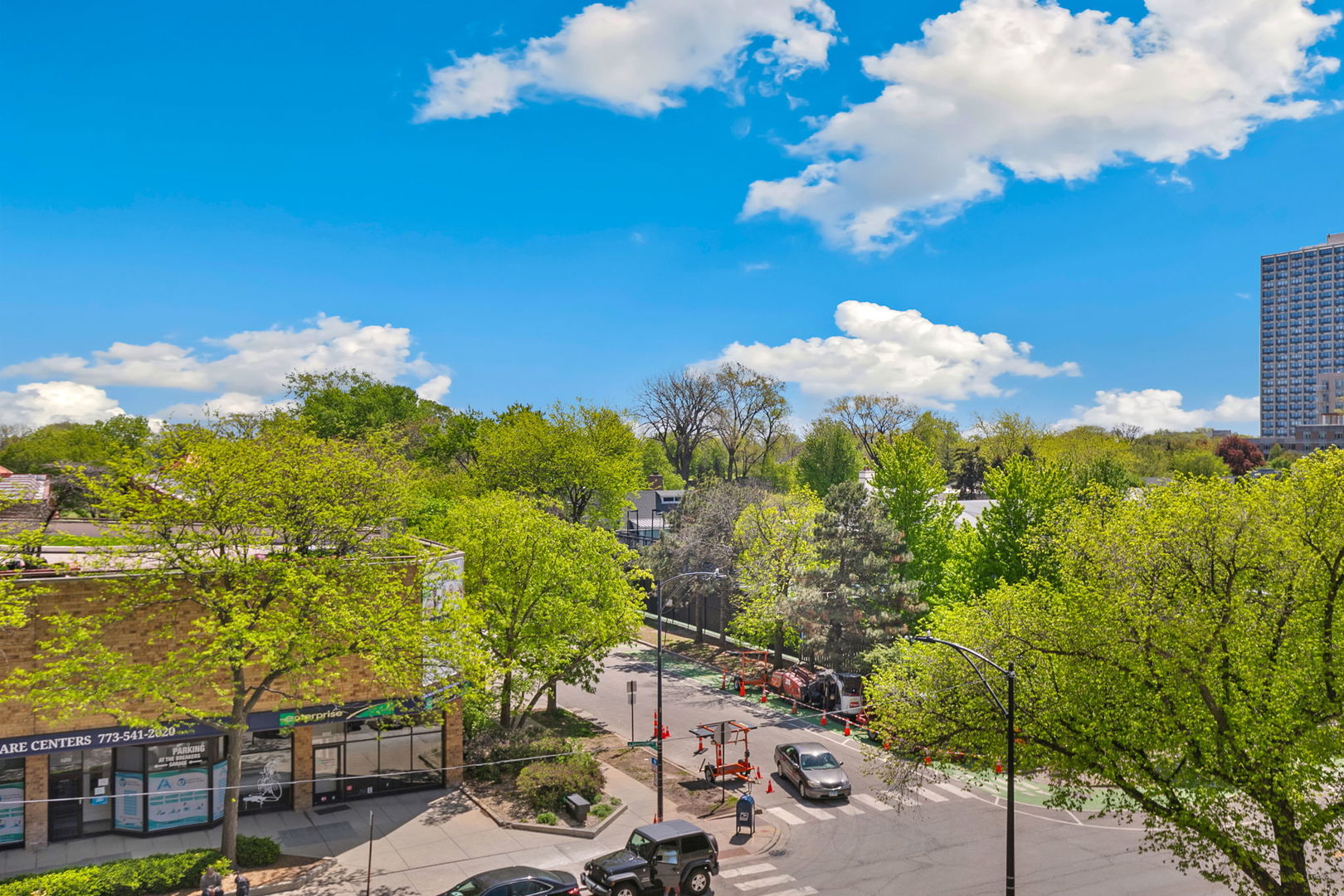5320 North Sheridan Road Chicago IL 60640