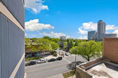 5320 North Sheridan Road Chicago IL 60640