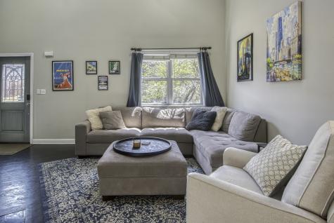 2729 North Wayne Avenue Chicago IL 60614
