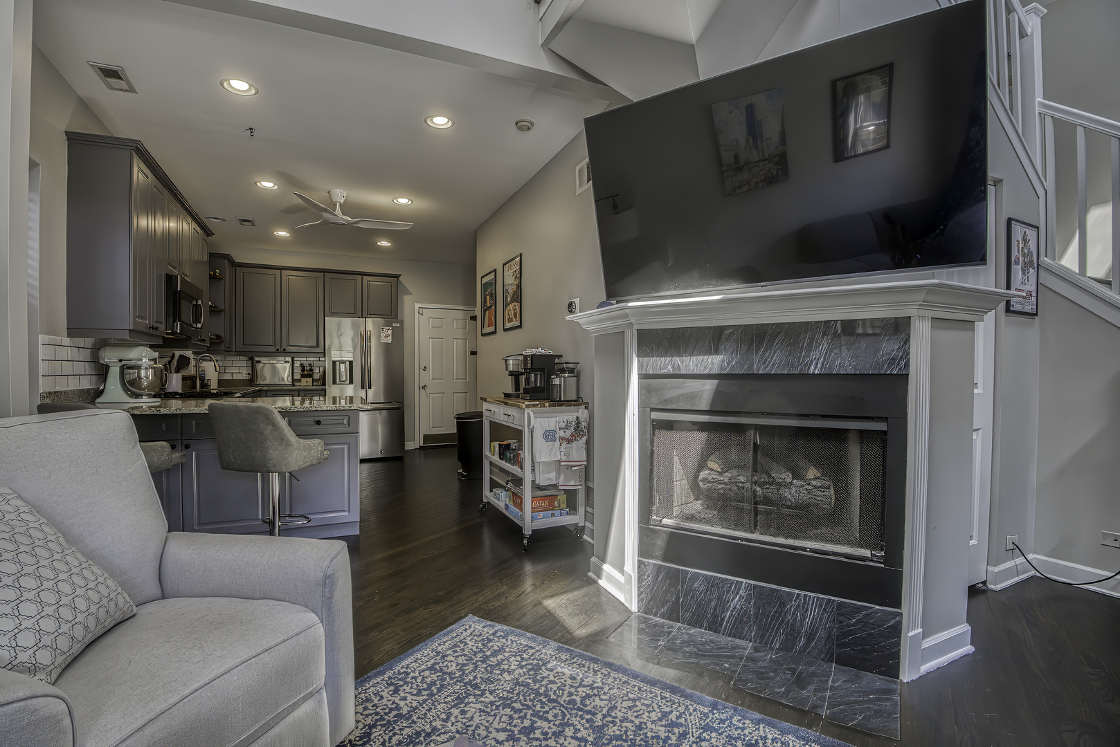 2729 North Wayne Avenue Chicago IL 60614