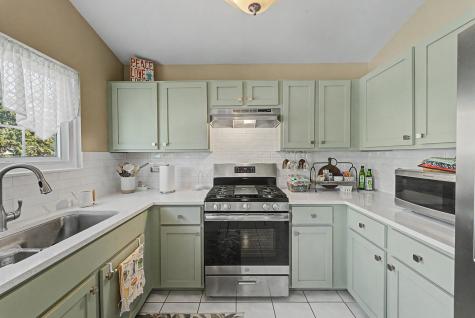 139 Brittany Drive Streamwood IL 60107