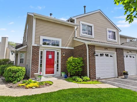 139 Brittany Drive Streamwood IL 60107