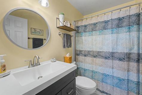 139 Brittany Drive Streamwood IL 60107
