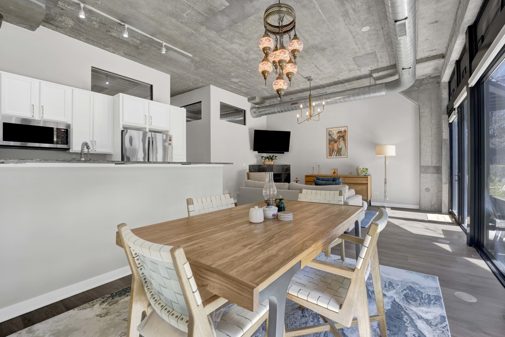 1151 West 14th Place Chicago IL 60608
