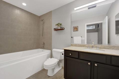 1151 West 14th Place Chicago IL 60608