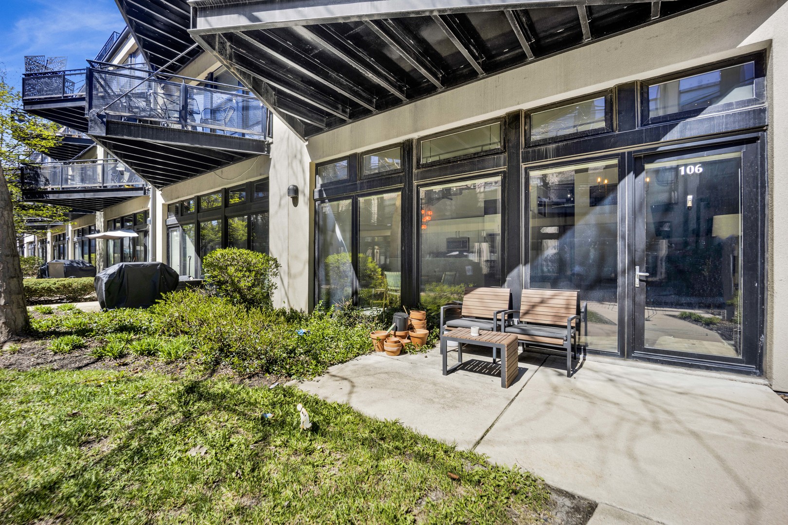1151 West 14th Place Chicago IL 60608